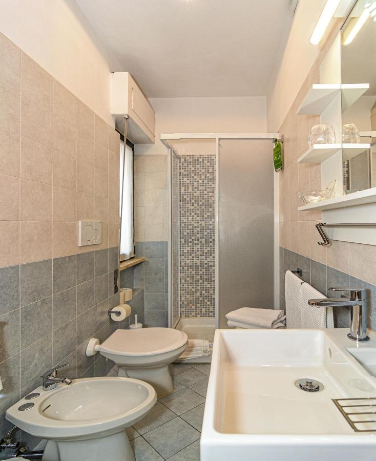 Hotel Paris Λίντο ντι Καμαϊόρε Εξωτερικό φωτογραφία