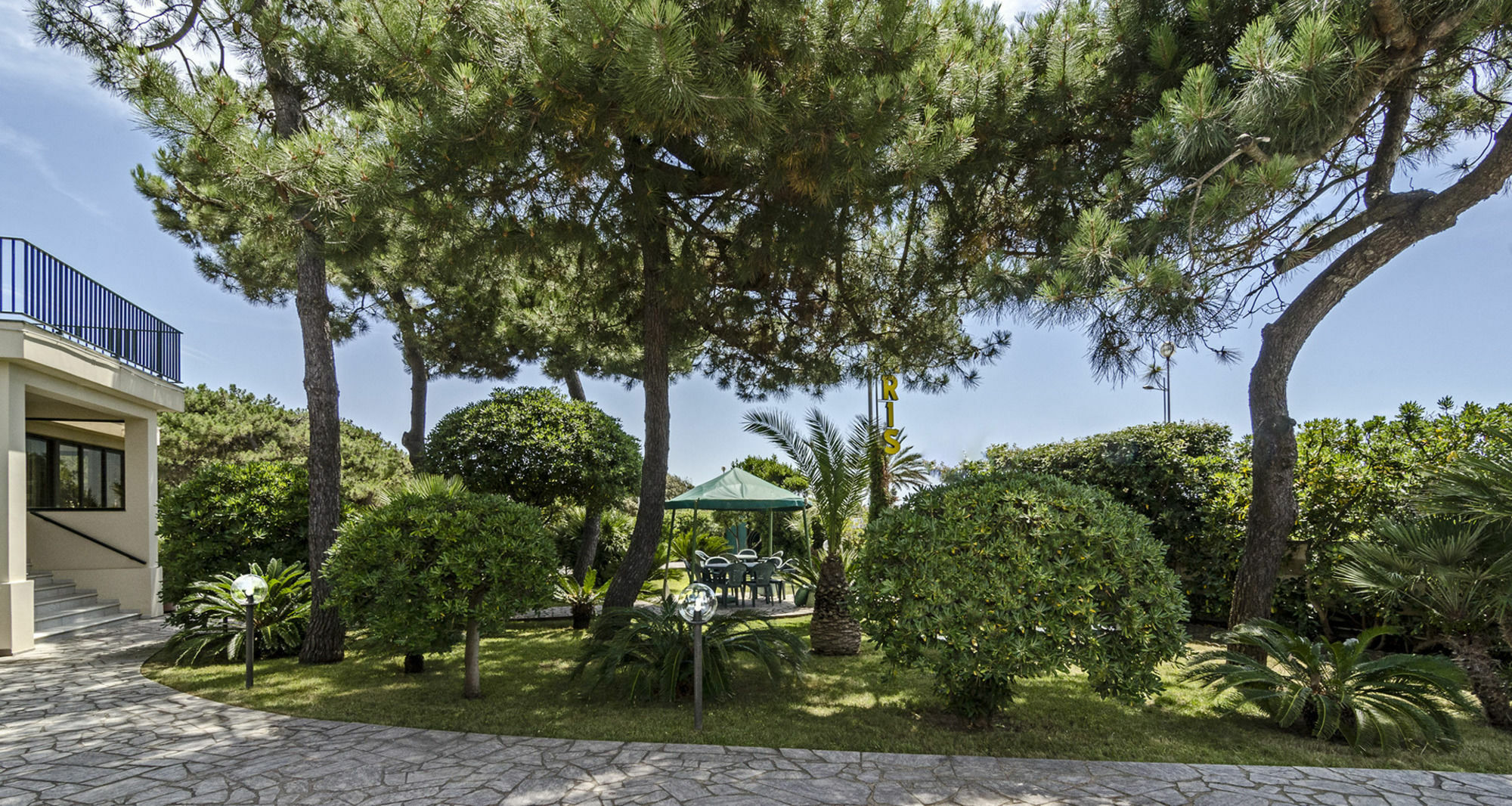 Hotel Paris Λίντο ντι Καμαϊόρε Εξωτερικό φωτογραφία