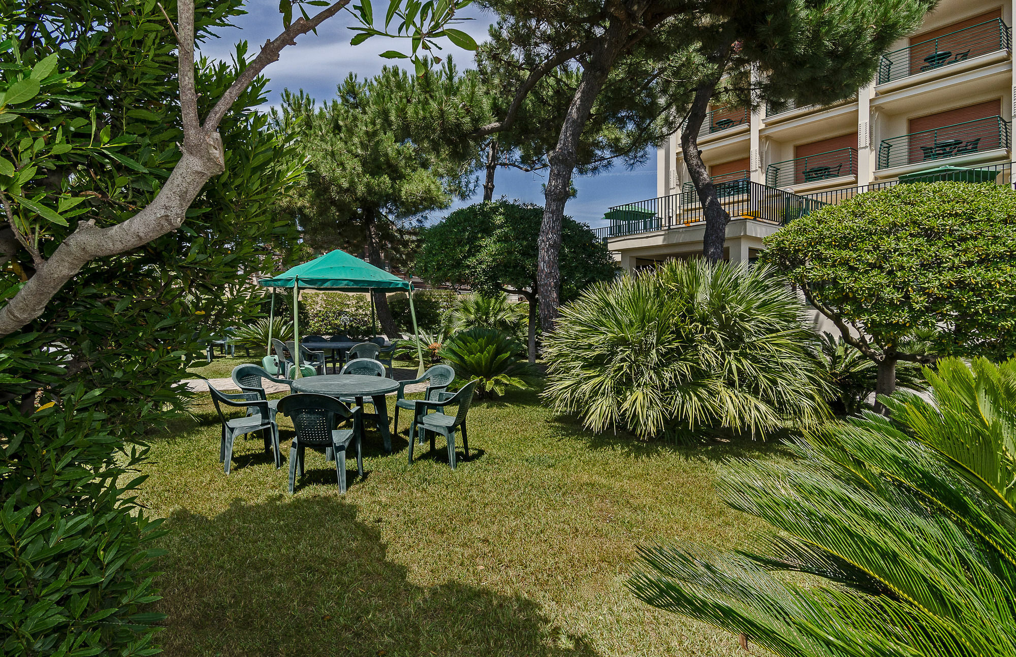 Hotel Paris Λίντο ντι Καμαϊόρε Εξωτερικό φωτογραφία